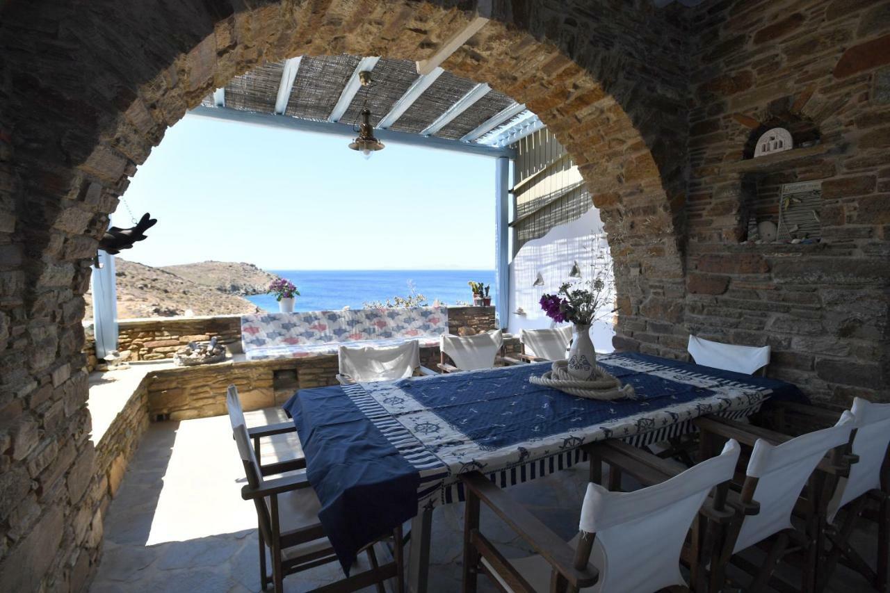 Tinos Traditional Sea Side Villa Agios Romanos Zewnętrze zdjęcie