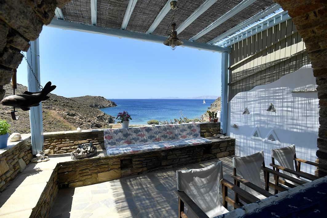 Tinos Traditional Sea Side Villa Agios Romanos Zewnętrze zdjęcie